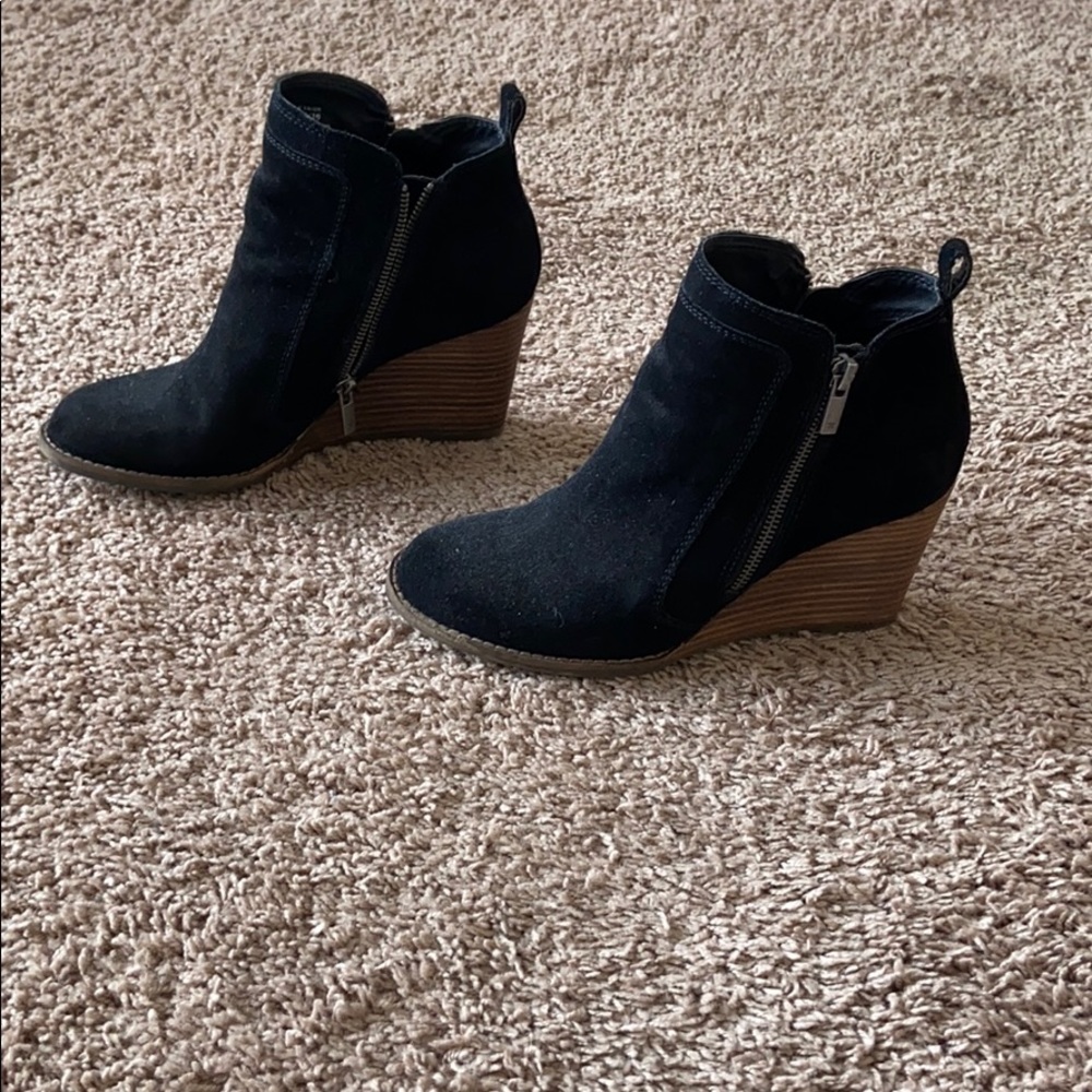 Wedge booties
